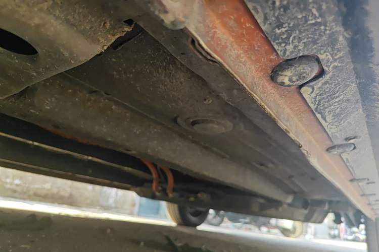 Used BAIC New Energy EC 2017 EC180 Dynamic Edition Chassis Front Left