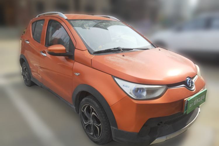 Used BAIC New Energy EC 2017 EC180 Dynamic Edition Front Right 45 Deg