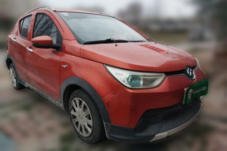 Used BAIC New Energy EC 2017 EC180 Dynamic Edition Front Right 45 Deg