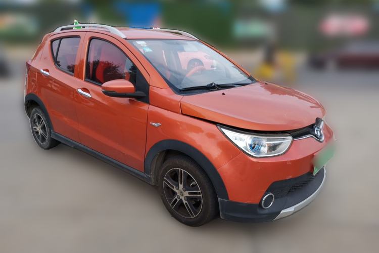 Used BAIC New Energy EC 2017 EC180 Dynamic Edition Front Right 45 Deg