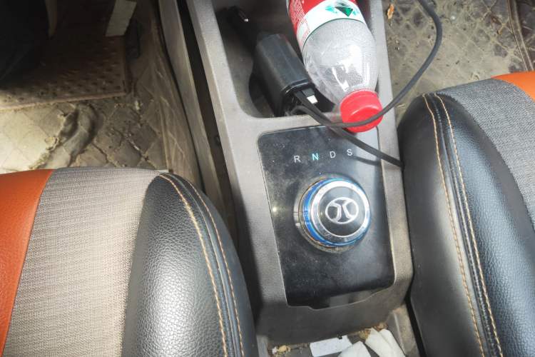 Used BAIC New Energy EC 2017 EC180 Dynamic Edition Gear Lever