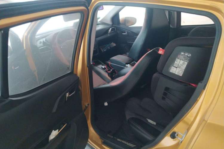 Used BAIC New Energy EC 2017 EC200 Elegant Edition Left Rear Seat