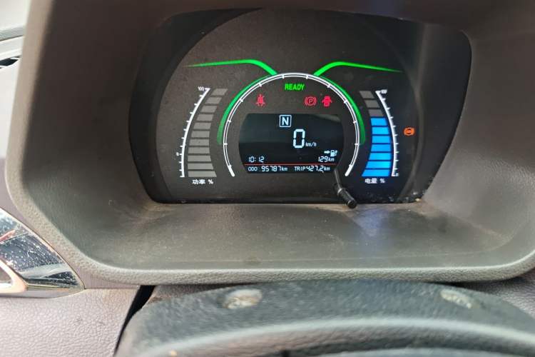 Used BAIC New Energy EC 2017 EC180 Elegant Edition Odometer Close Up