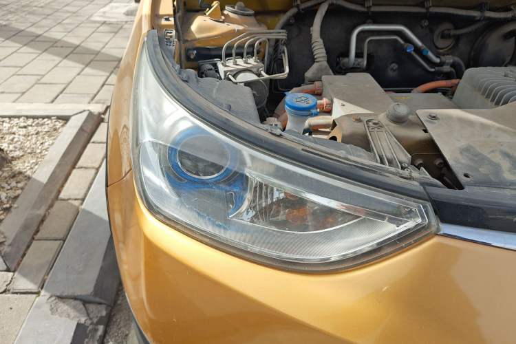 Used BAIC New Energy EC 2017 EC180 Dynamic Edition Right Front Headlight