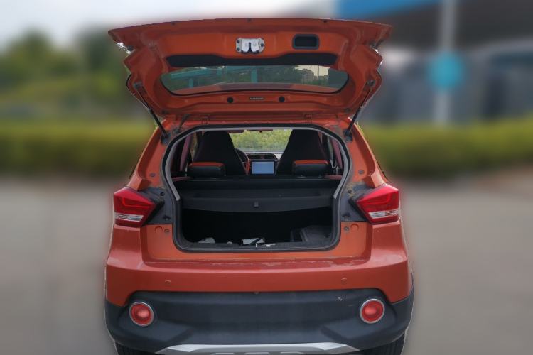 Used BAIC New Energy EC 2017 EC180 Dynamic Edition Trunk