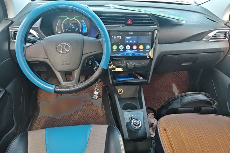 Used BAIC New Energy EC 2018 EC220 Standard Edition Center Console