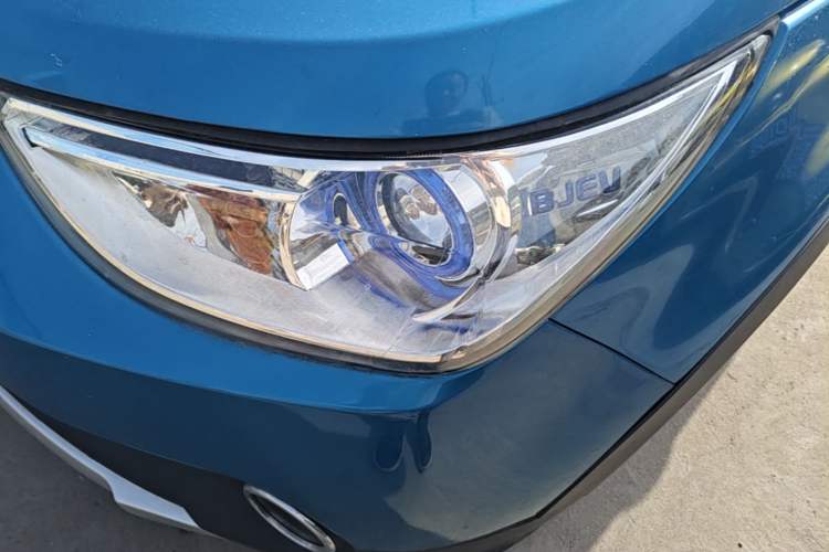 Used BAIC New Energy EC 2018 EC220 Standard Edition Left Front Headlight