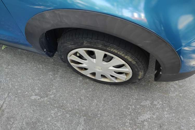Used BAIC New Energy EC 2018 EC220 Standard Edition Right Front Wheel Hub