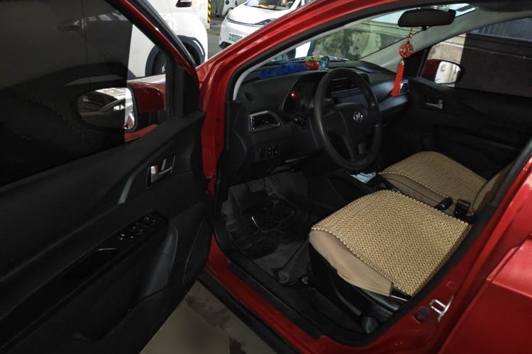 Used BAIC New Energy EC 2018 EC220 Standard Edition Driver Seat
