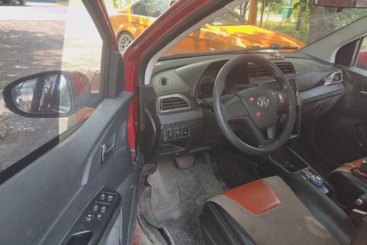 Used BAIC New Energy EC 2018 EC220 Standard Edition Driver Seat