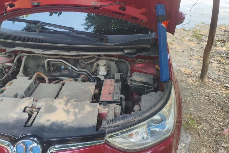 Used BAIC New Energy EC 2018 EC220 Standard Edition Engine Bay Left