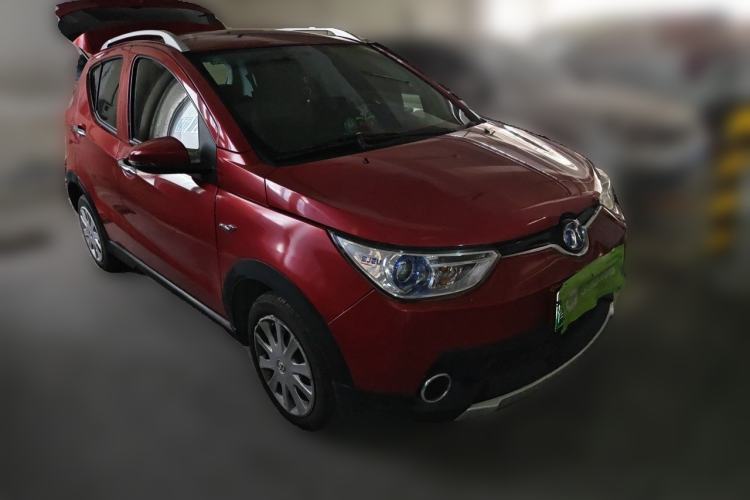 Used BAIC New Energy EC 2018 EC220 Standard Edition Front Right 45 Deg