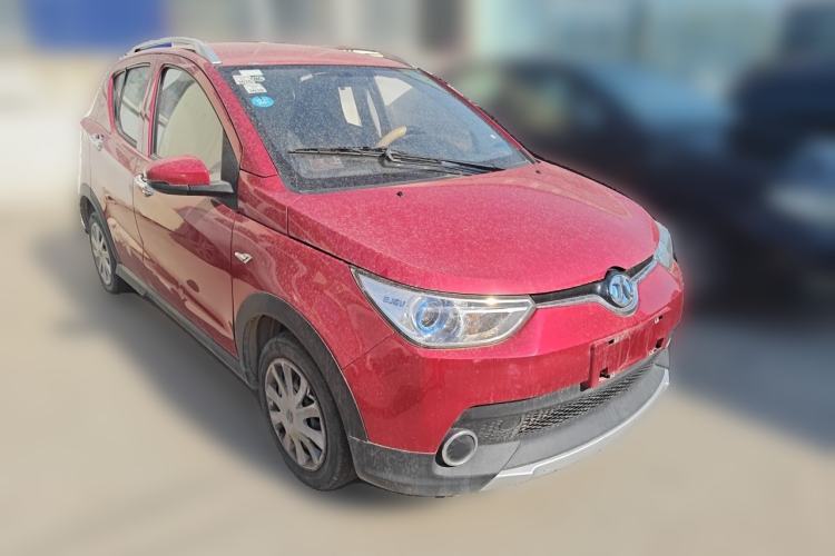 Used BAIC New Energy EC 2018 EC220 Standard Edition Front Right 45 Deg