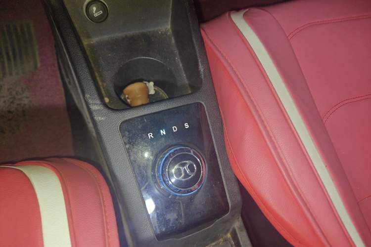Used BAIC New Energy EC 2018 EC220 Standard Edition Gear Lever