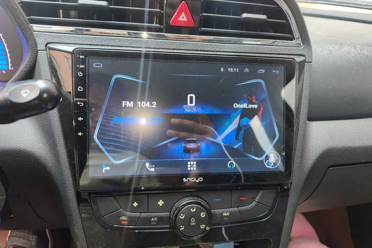 Used BAIC New Energy EC 2018 EC220 Standard Edition Audio And AC Panel