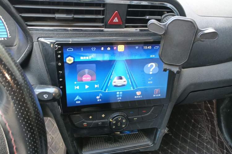 Used BAIC New Energy EC 2018 EC220 Standard Edition Audio And AC Panel