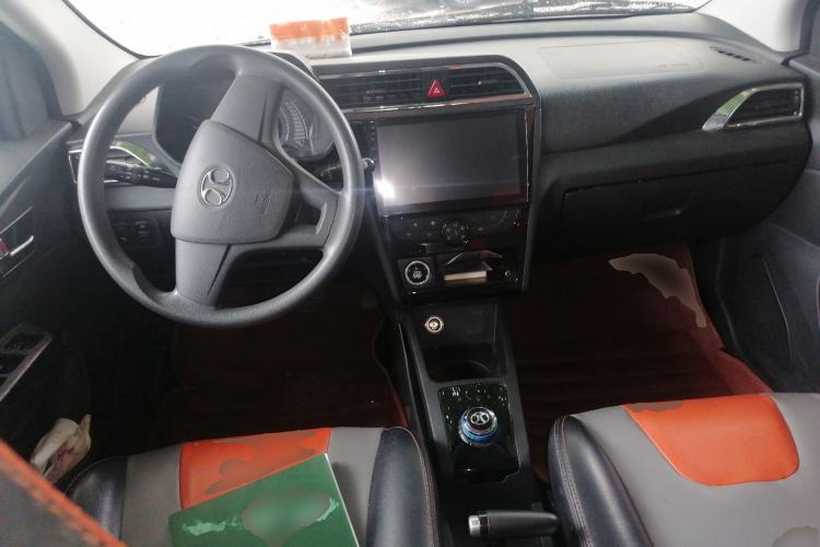 Used BAIC New Energy EC 2018 EC220 Elite Edition Center Console