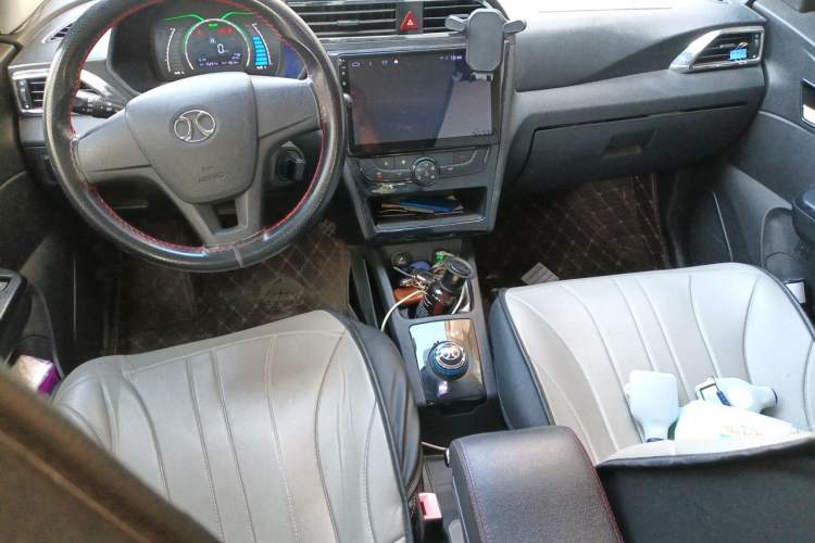 Used BAIC New Energy EC 2018 EC220 Standard Edition Center Console