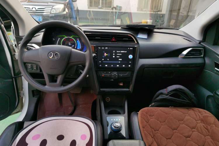 Used BAIC New Energy EC 2018 EC220 Standard Edition Center Console