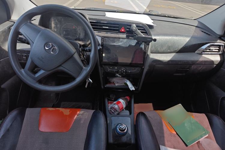 Used BAIC New Energy EC 2018 EC220 Standard Edition Center Console