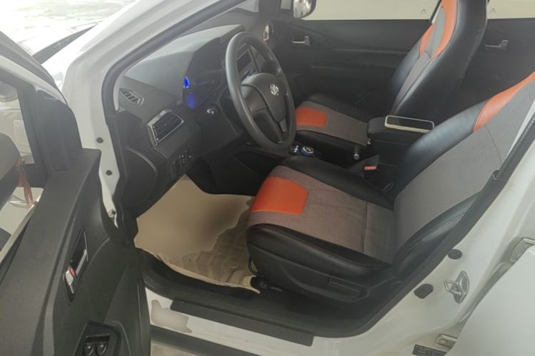 Used BAIC New Energy EC 2018 EC220 Standard Edition Driver Seat