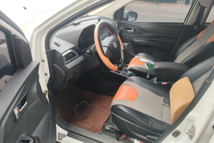 Used BAIC New Energy EC 2018 EC220 Standard Edition Driver Seat