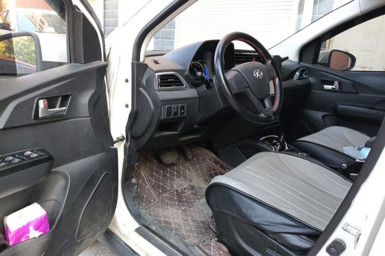 Used BAIC New Energy EC 2018 EC220 Standard Edition Driver Seat