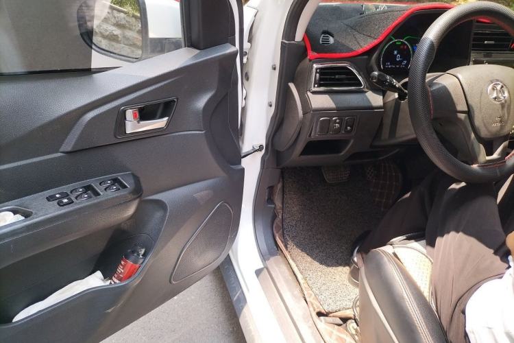 Used BAIC New Energy EC 2018 EC220 Standard Edition Driver Seat