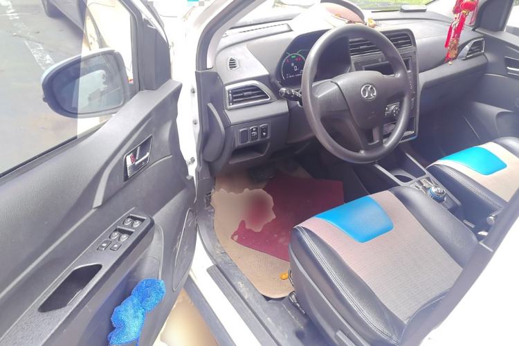 Used BAIC New Energy EC 2018 EC220 Standard Edition Driver Seat