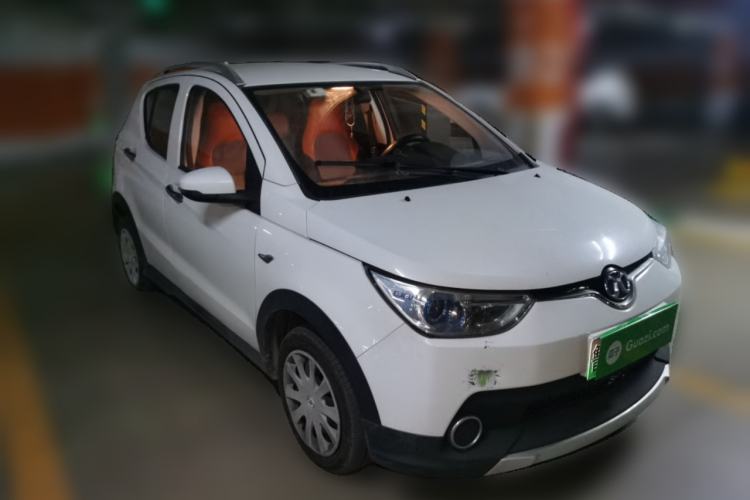 Used BAIC New Energy EC 2018 EC220 Standard Edition Front Right 45 Deg