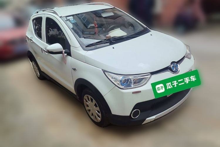 Used BAIC New Energy EC 2018 EC220 Standard Edition Front Right 45 Deg