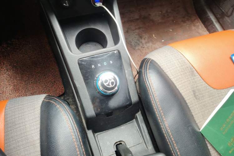 Used BAIC New Energy EC 2018 EC220 Standard Edition Gear Lever