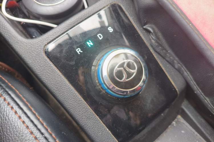 Used BAIC New Energy EC 2018 EC220 Standard Edition Gear Lever