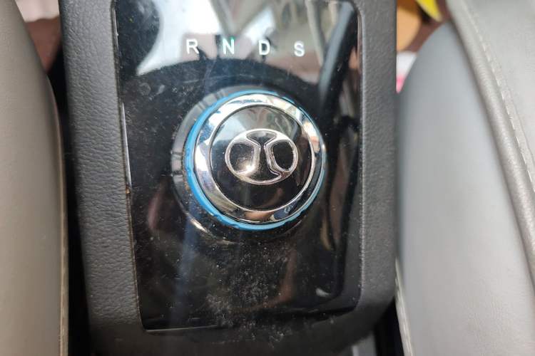 Used BAIC New Energy EC 2018 EC220 Standard Edition Gear Lever