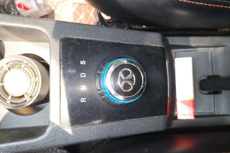 Used BAIC New Energy EC 2018 EC220 Standard Edition Gear Lever