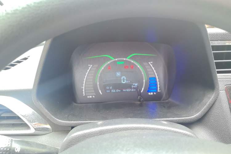 Used BAIC New Energy EC 2018 EC220 Standard Edition Instrument Cluster