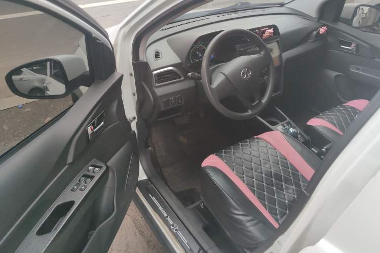 Used BAIC New Energy EC 2018 EC220 Standard Edition Interior 2