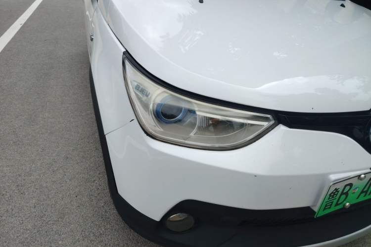 Used BAIC New Energy EC 2018 EC220 Standard Edition Right Front Headlight