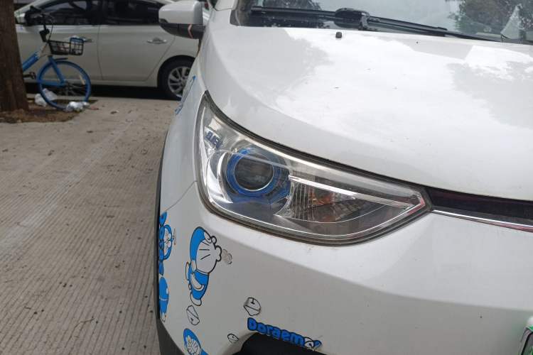 Used BAIC New Energy EC 2018 EC220 Standard Edition Right Front Headlight