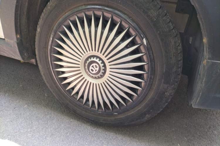 Used BAIC New Energy EC 2018 EC220 Standard Edition Right Front Wheel Hub