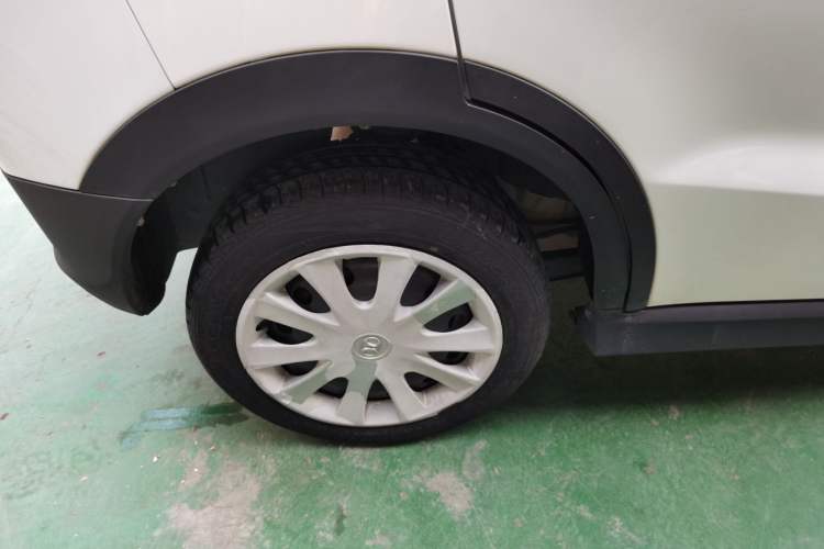 Used BAIC New Energy EC 2018 EC220 Standard Edition Right Rear Wheel Hub