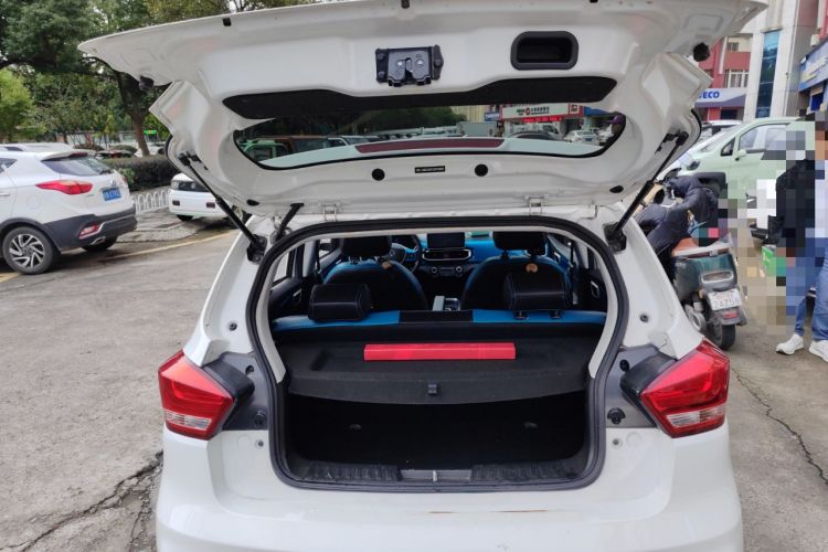 Used BAIC New Energy EC 2018 Dynamic Edition Trunk