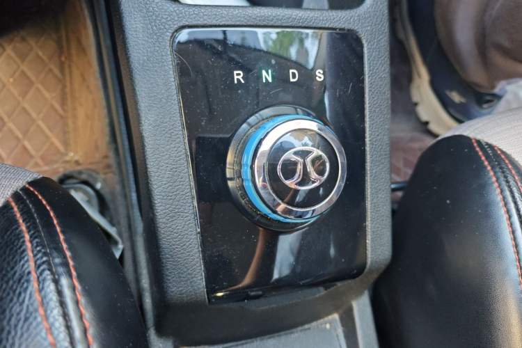 Used BAIC New Energy EC 2018 EC220 Standard Edition Gear Lever