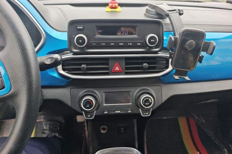 Used BAIC New Energy EC3 2018 Dynamic Edition Audio And AC Panel