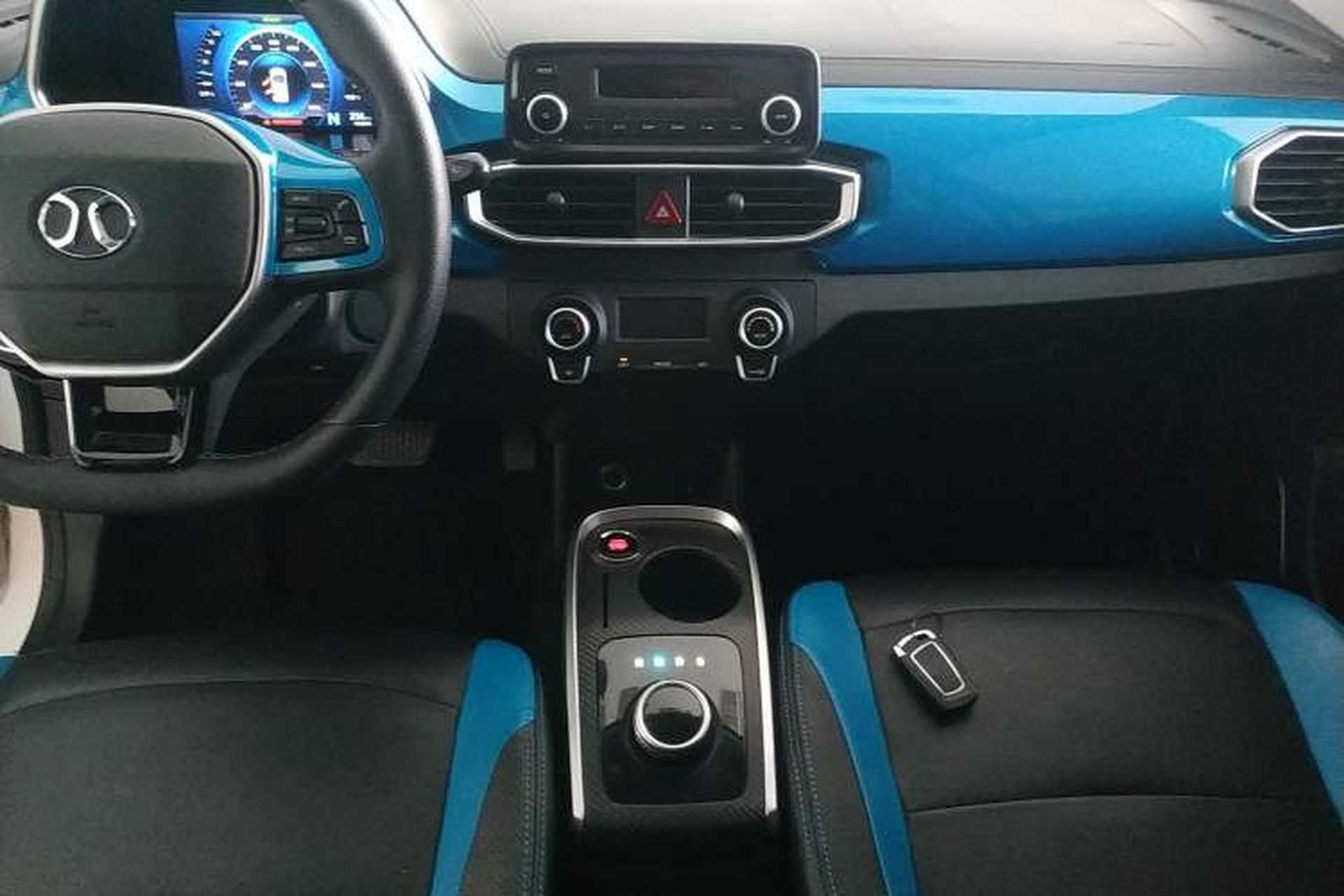 Used BAIC New Energy EC3 2018 Dynamic Edition Customized Version Audio And AC Panel