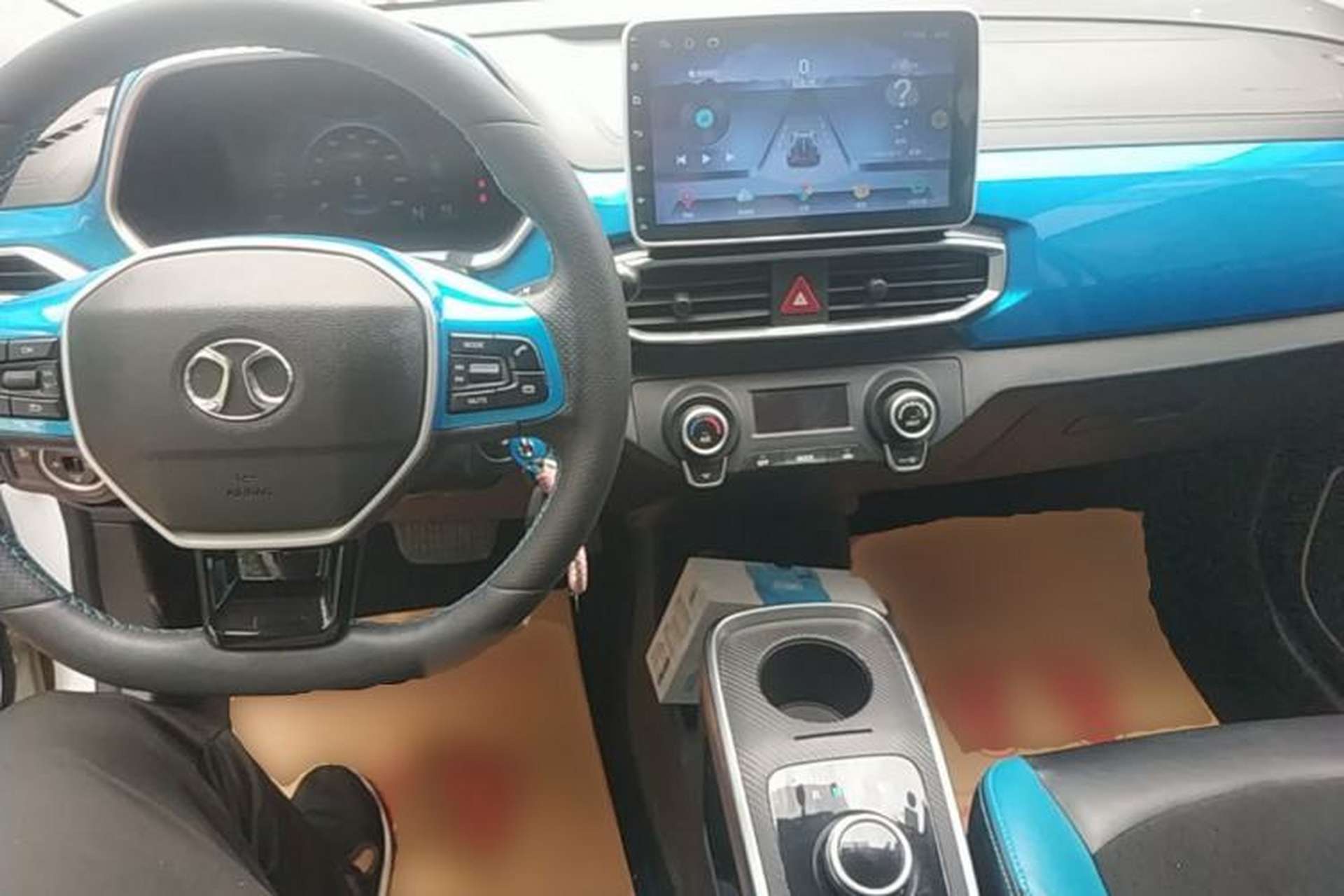 Used BAIC New Energy EC3 2018 Dynamic Edition Center Console