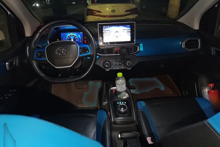 Used BAIC New Energy EC3 2018 Dynamic Edition Center Console