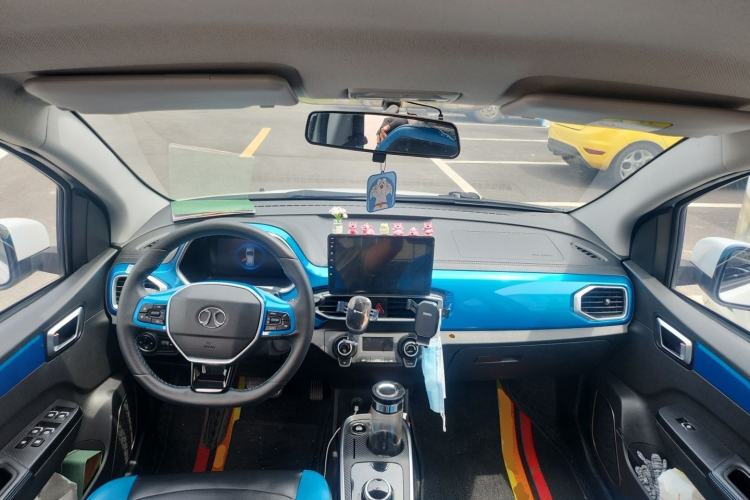 Used BAIC New Energy EC3 2018 Lingxiu Edition Center Console