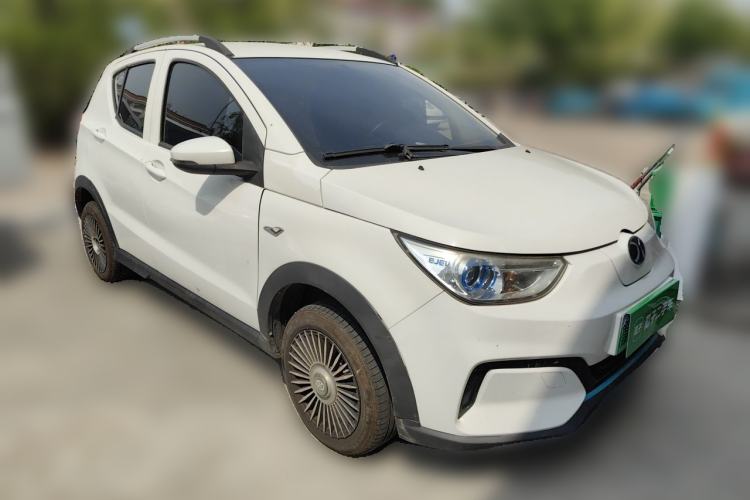 Used BAIC New Energy EC3 2018 Dynamic Edition Front Right 45 Deg