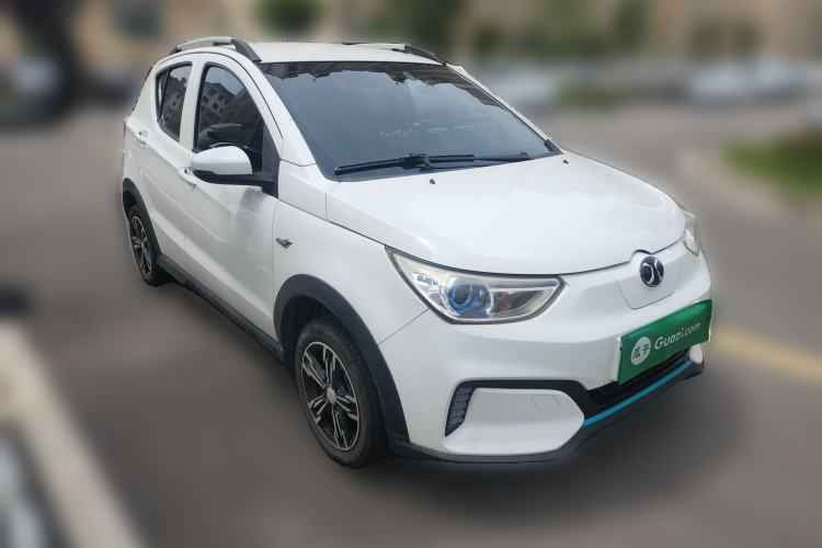 Used BAIC New Energy EC3 2018 Lingxiu Edition Front Right 45 Deg